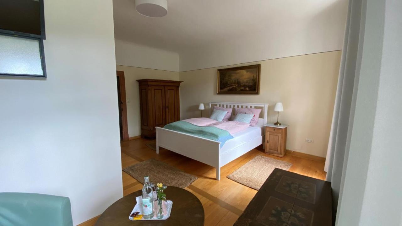 Propstei Wechterswinkel Bed and Breakfast Exteriör bild