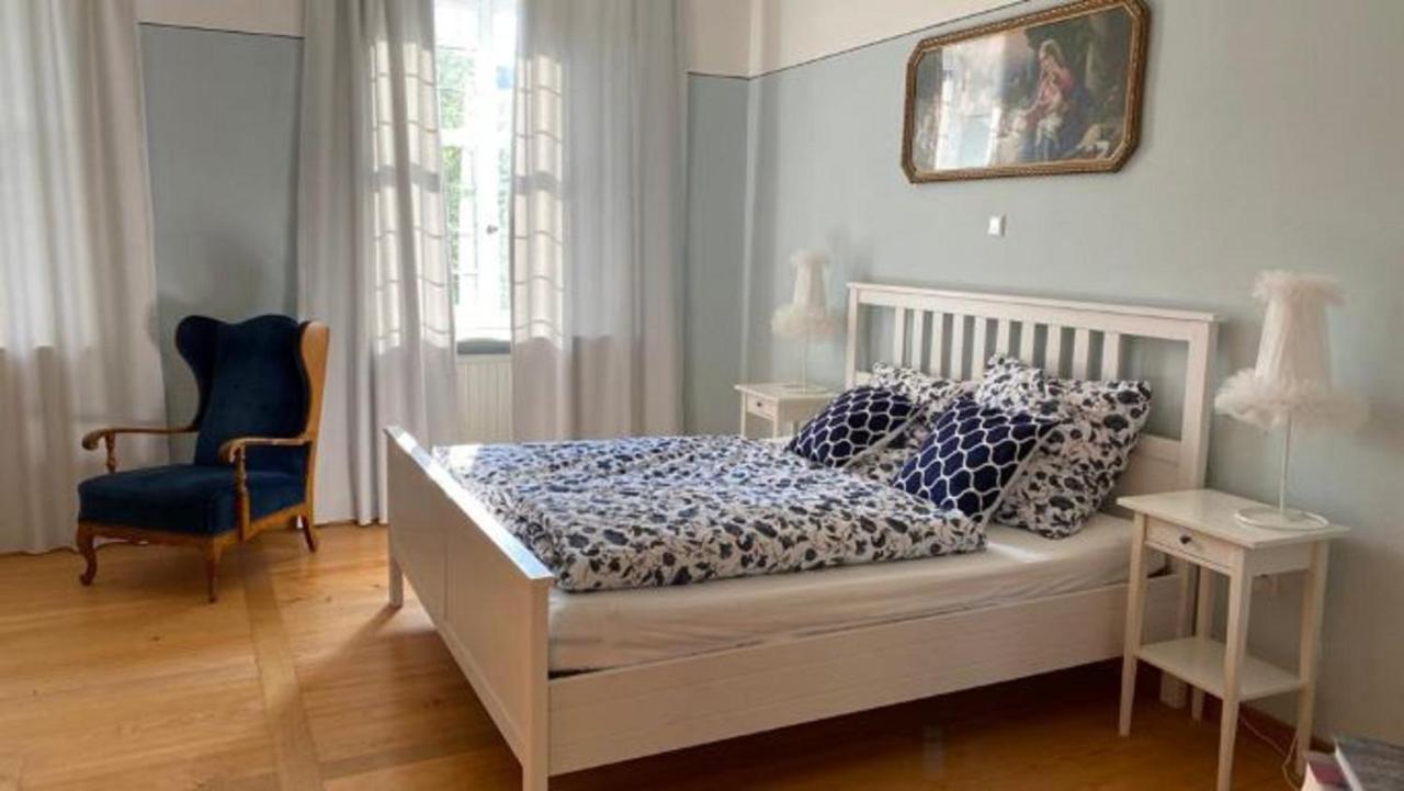 Propstei Wechterswinkel Bed and Breakfast Exteriör bild